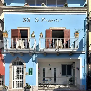 La Piazzetta Couette-café